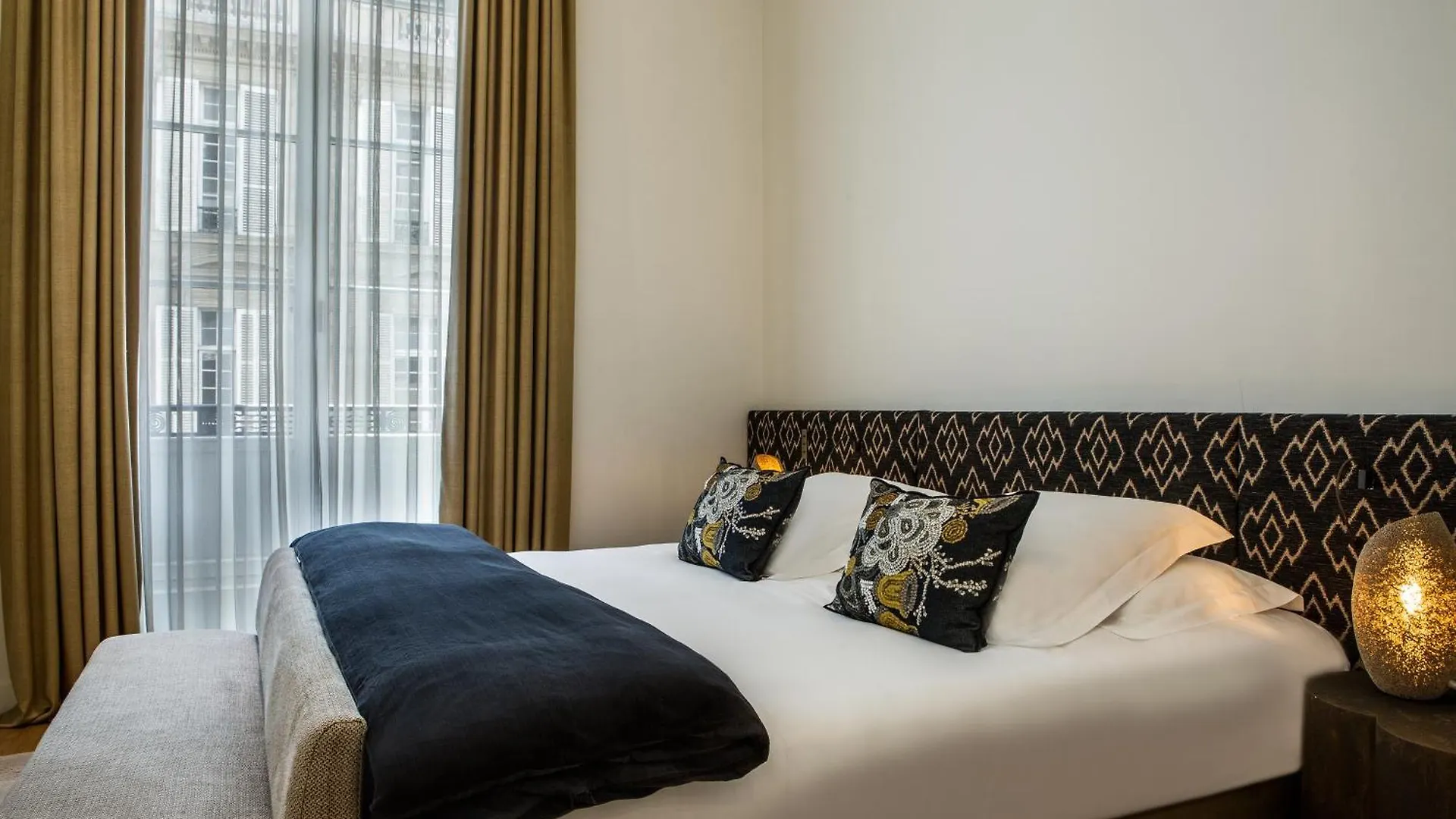 Marignan Champs-elysees Hotel