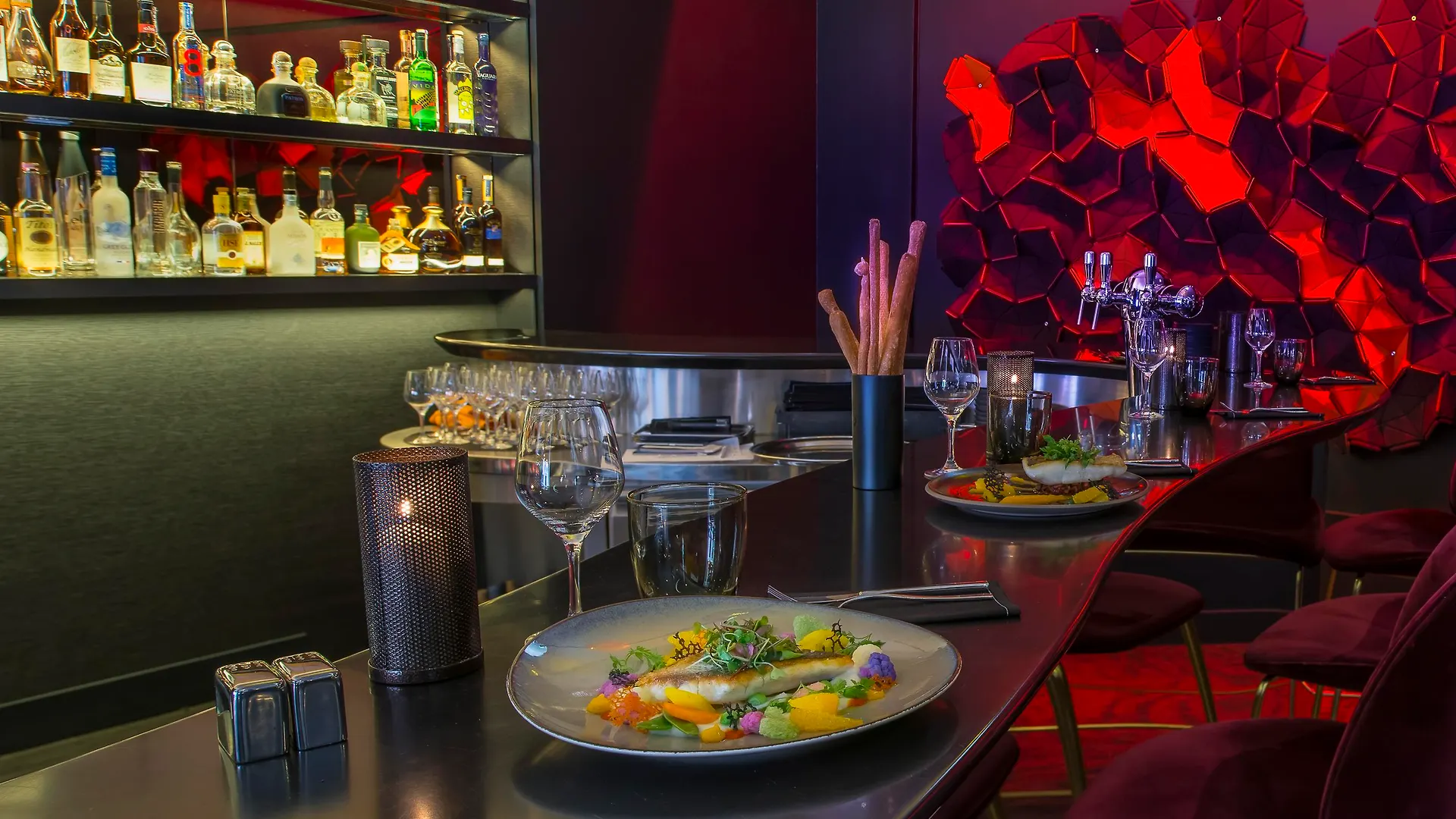 Marignan Champs-elysees Hotel