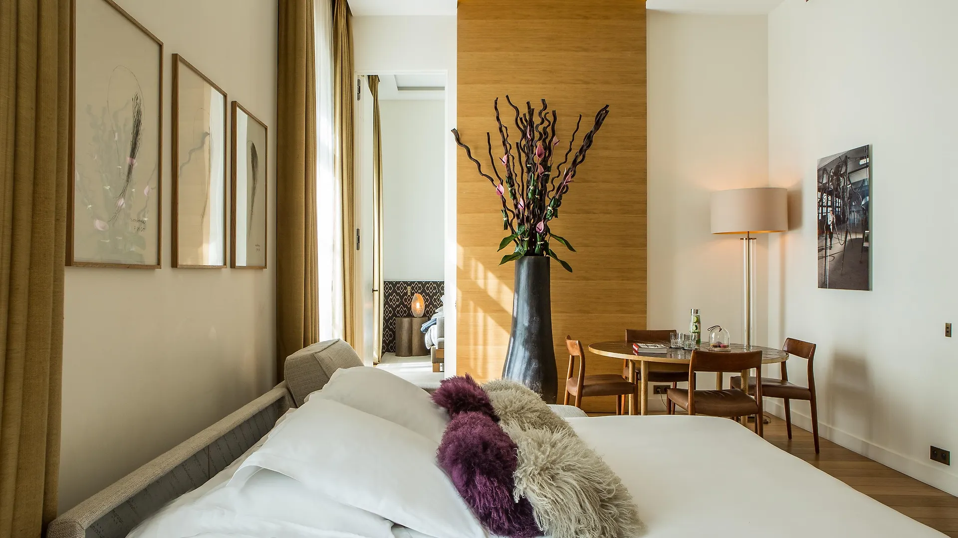 Marignan Champs-elysees Hotel Paris