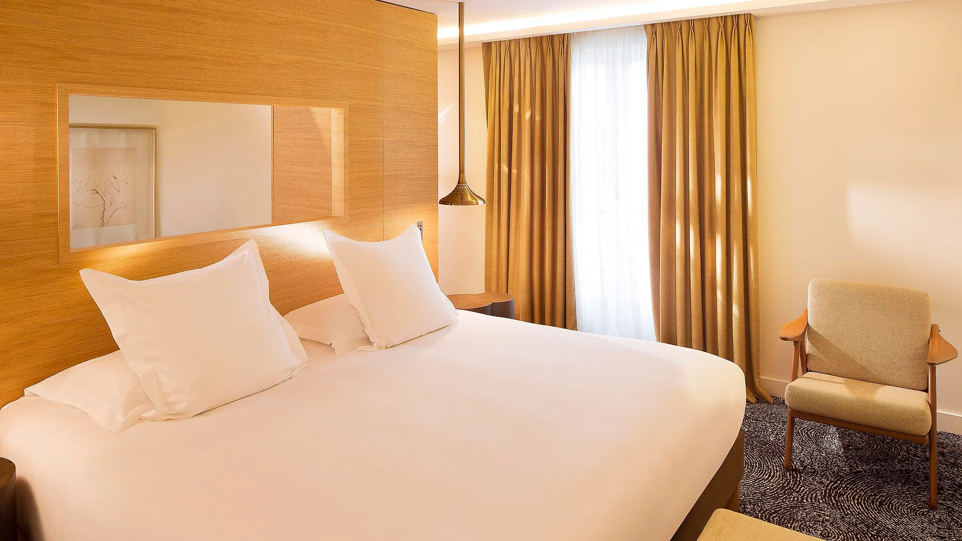 Marignan Champs-elysees Hotel